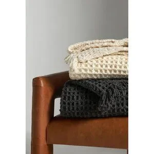 Anthropologie Boucle Waffle Throw Blanket - Thumbnail 3